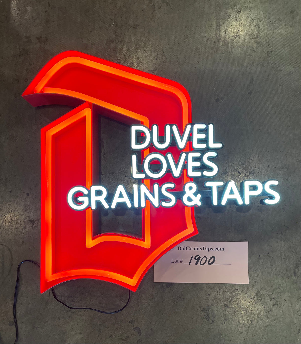 Lot 1900 Duvel Loves Grains & Taps Light Up Sign
