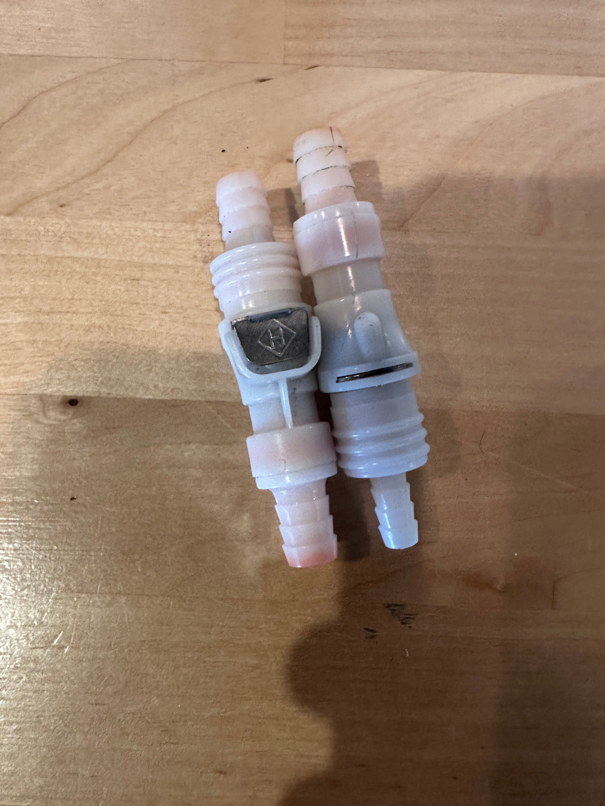 Lot 1925 2 Sets of In-Line Quick Disconnects with Shutoffs