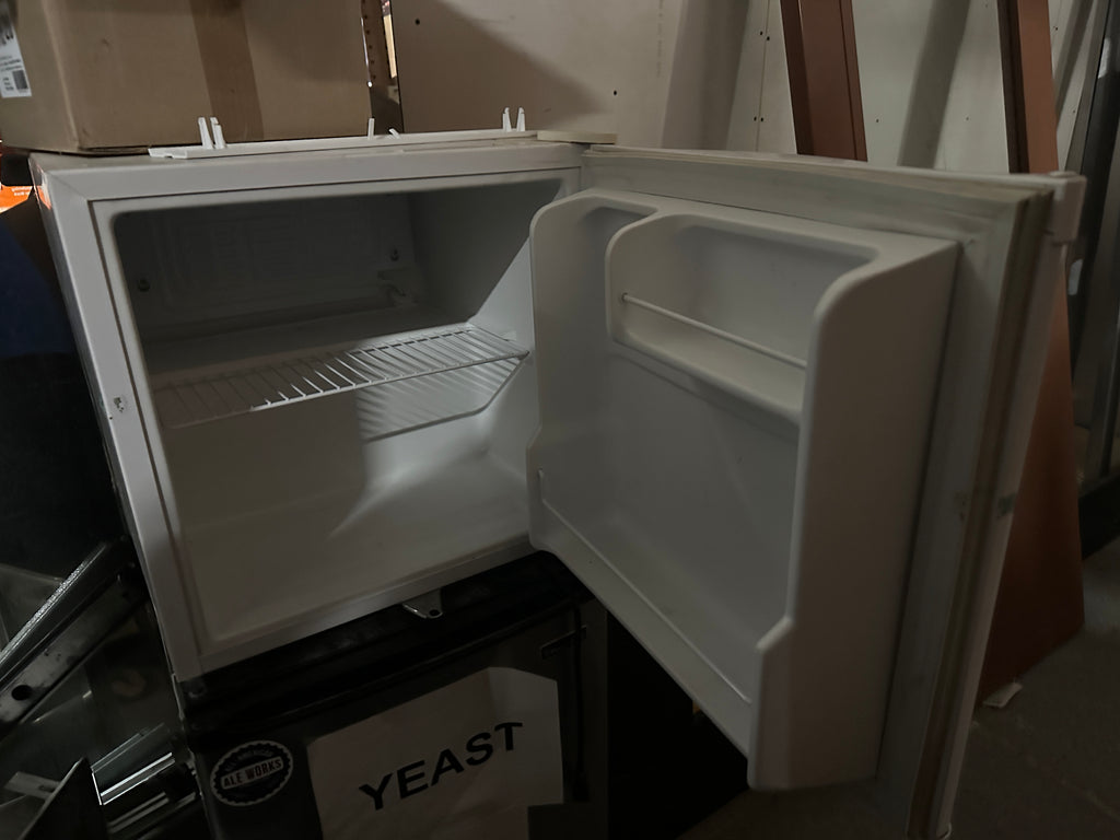Lot 107 White NSF Fridge