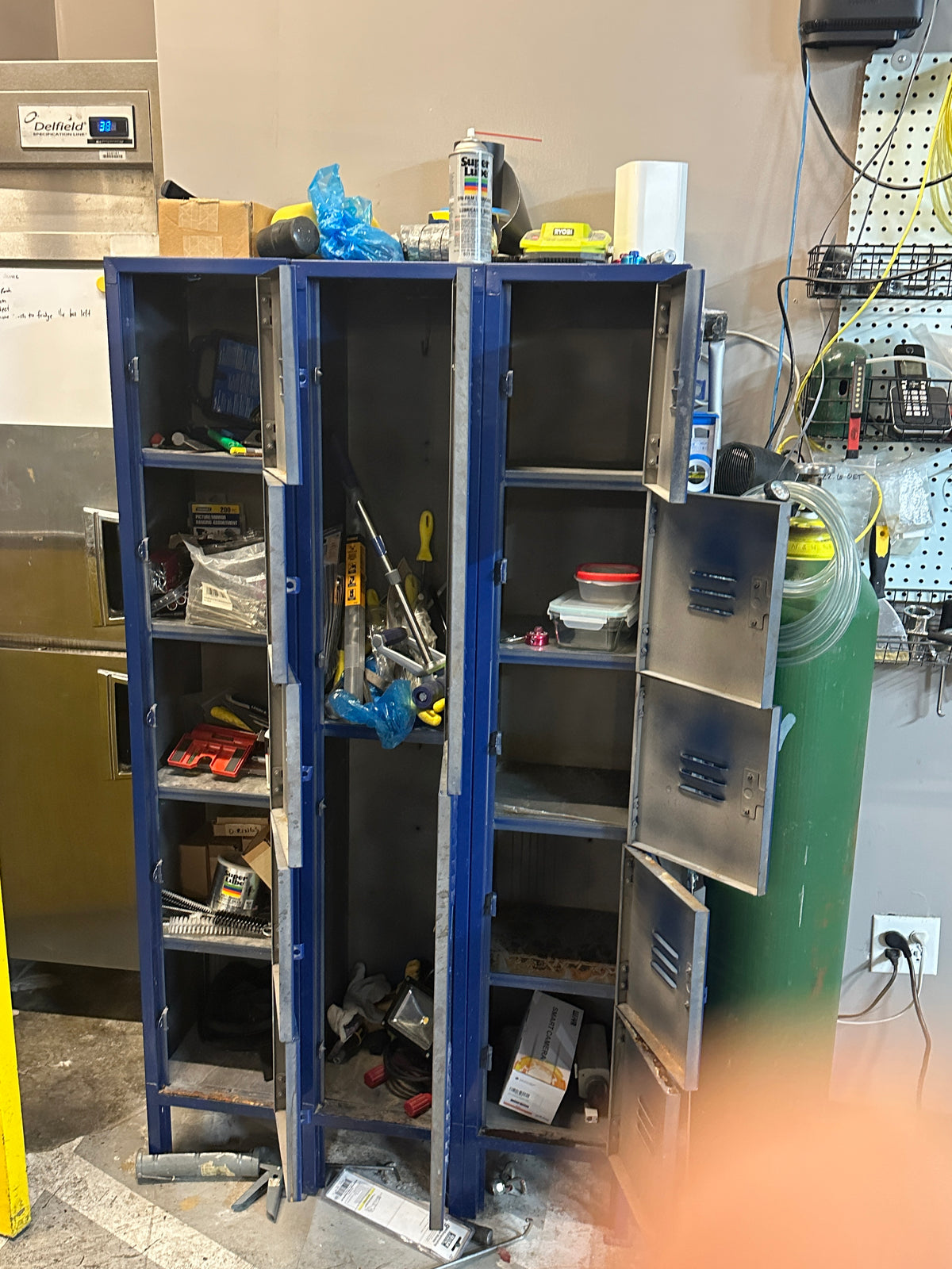Lot 131 Lockers 1