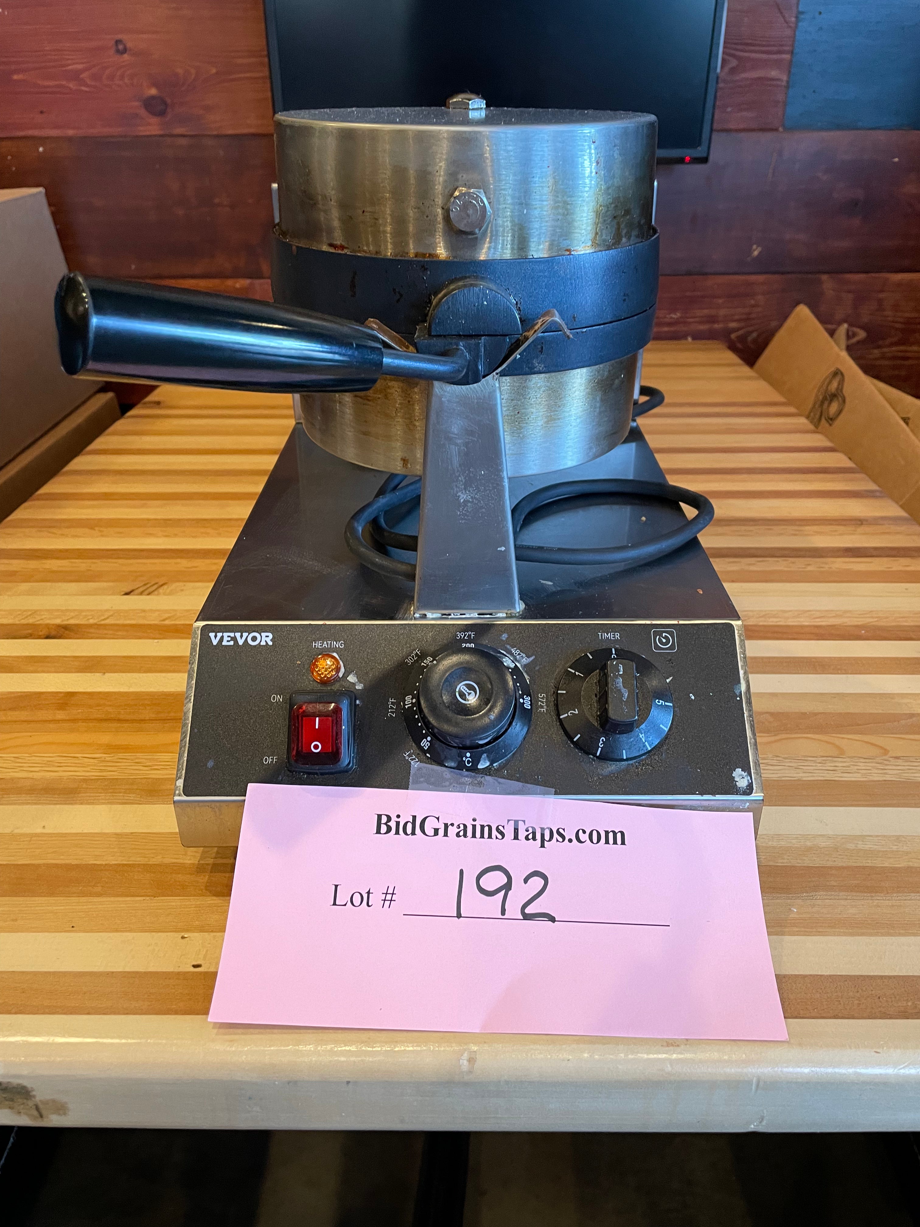 Lot 192 Waffle Maker