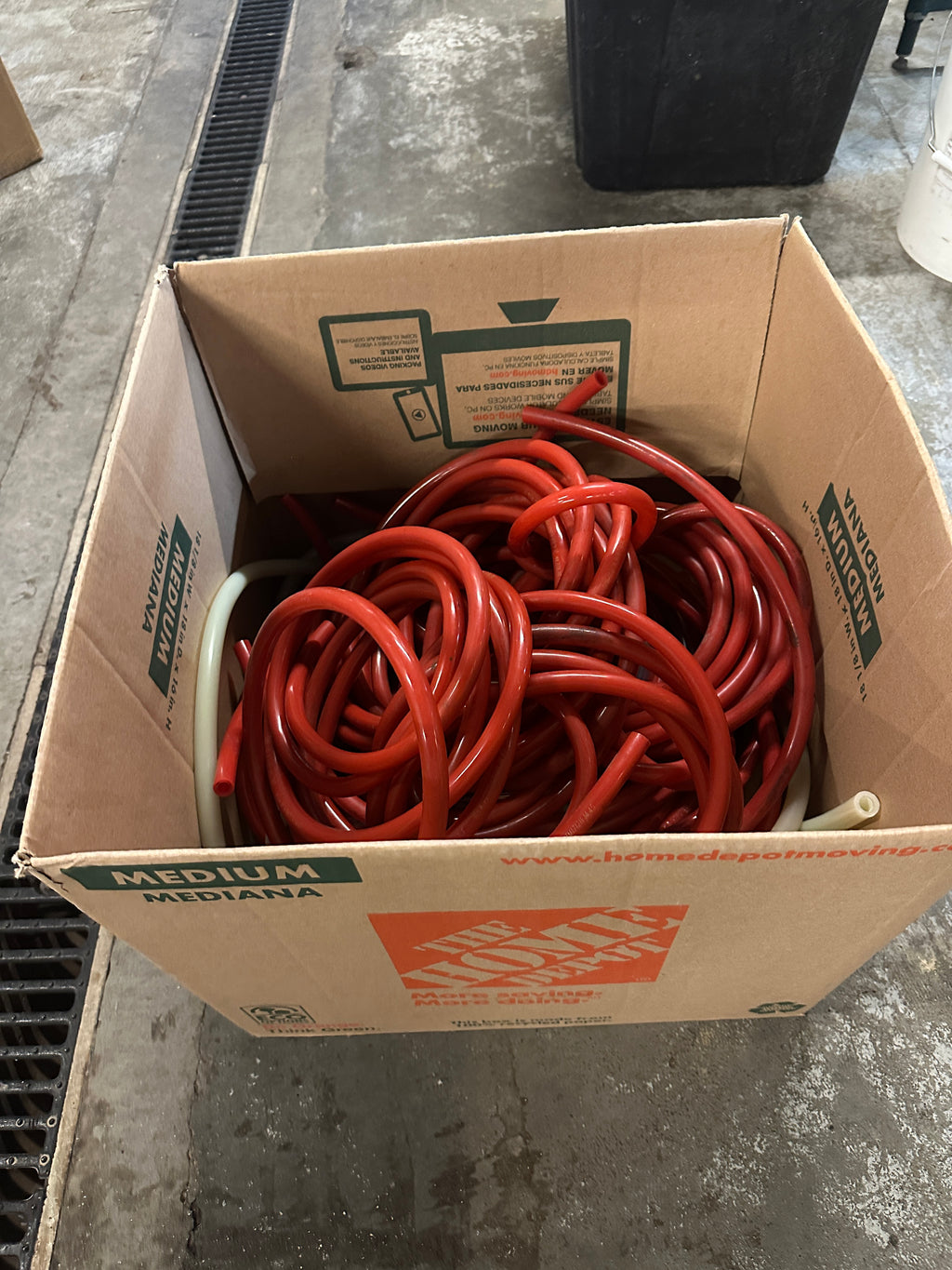 Lot 272 Tubing bundle