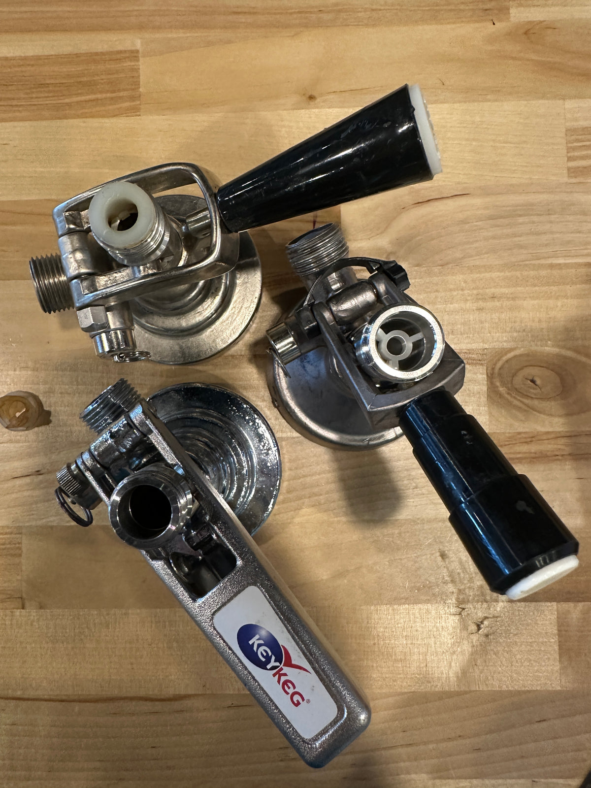 Lot 328 3x Key Keg Couplers - Need Parts