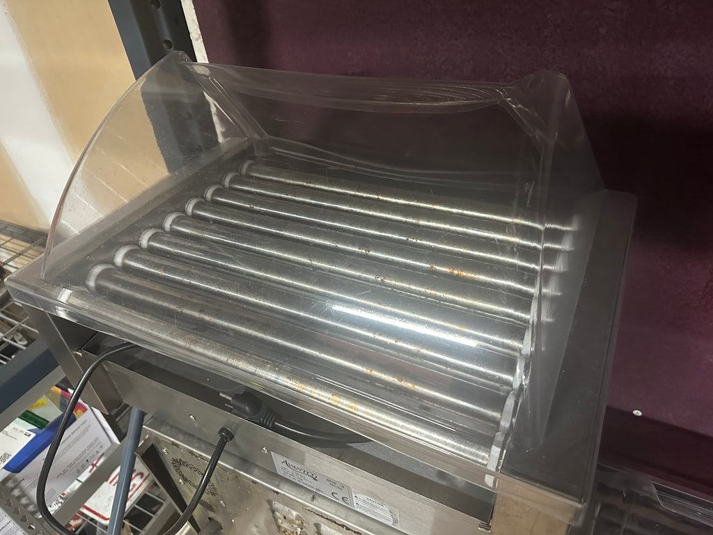 Lot 103 Avantco working hot dog roller