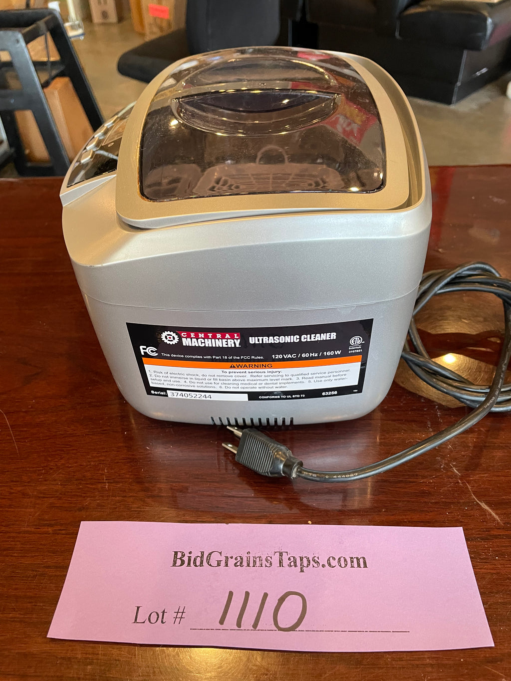 Lot 1110 Central Machinery Ultrasonic Cleaner